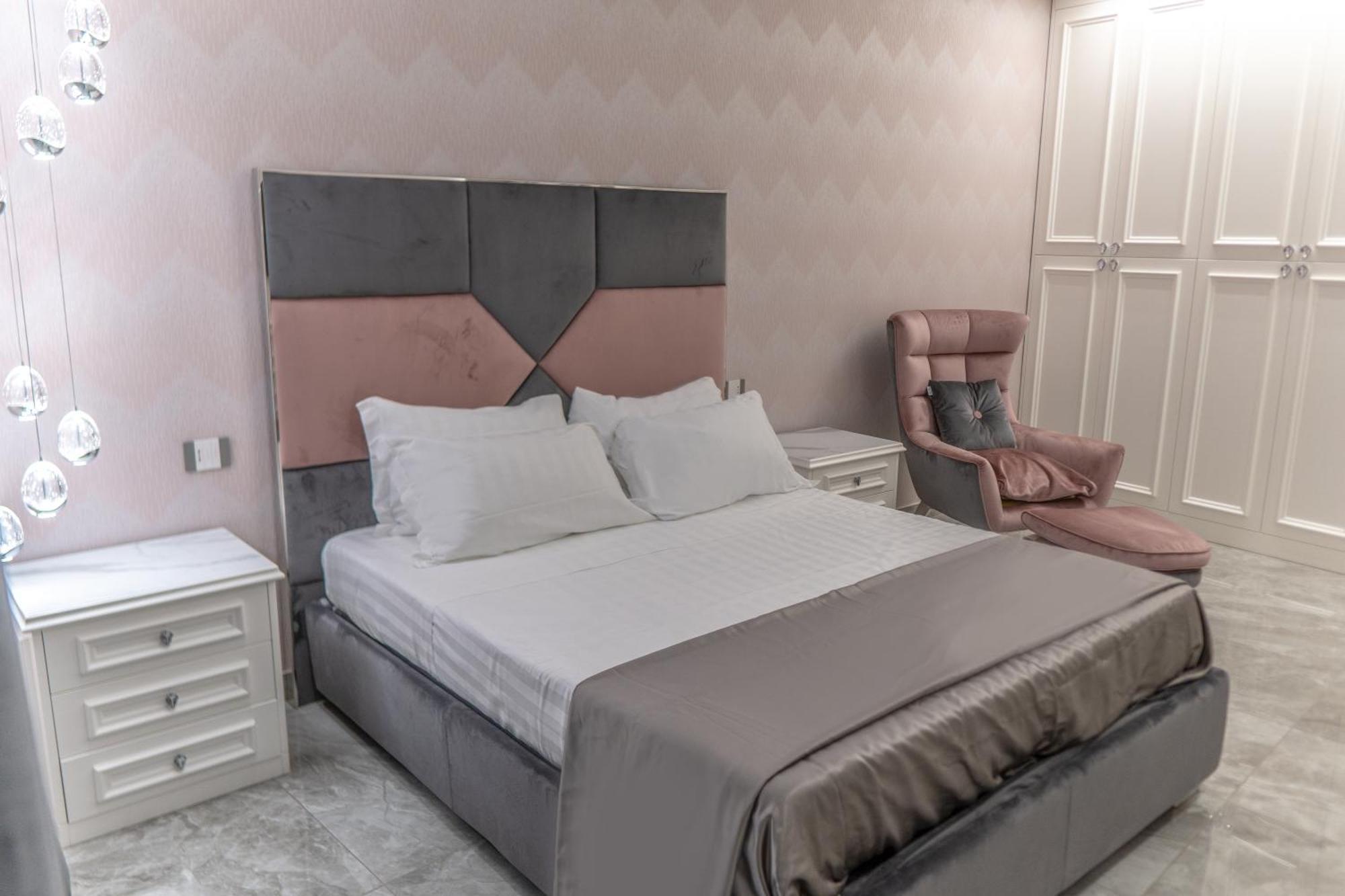 Suite D'Elite Chiaia Naples Exterior photo